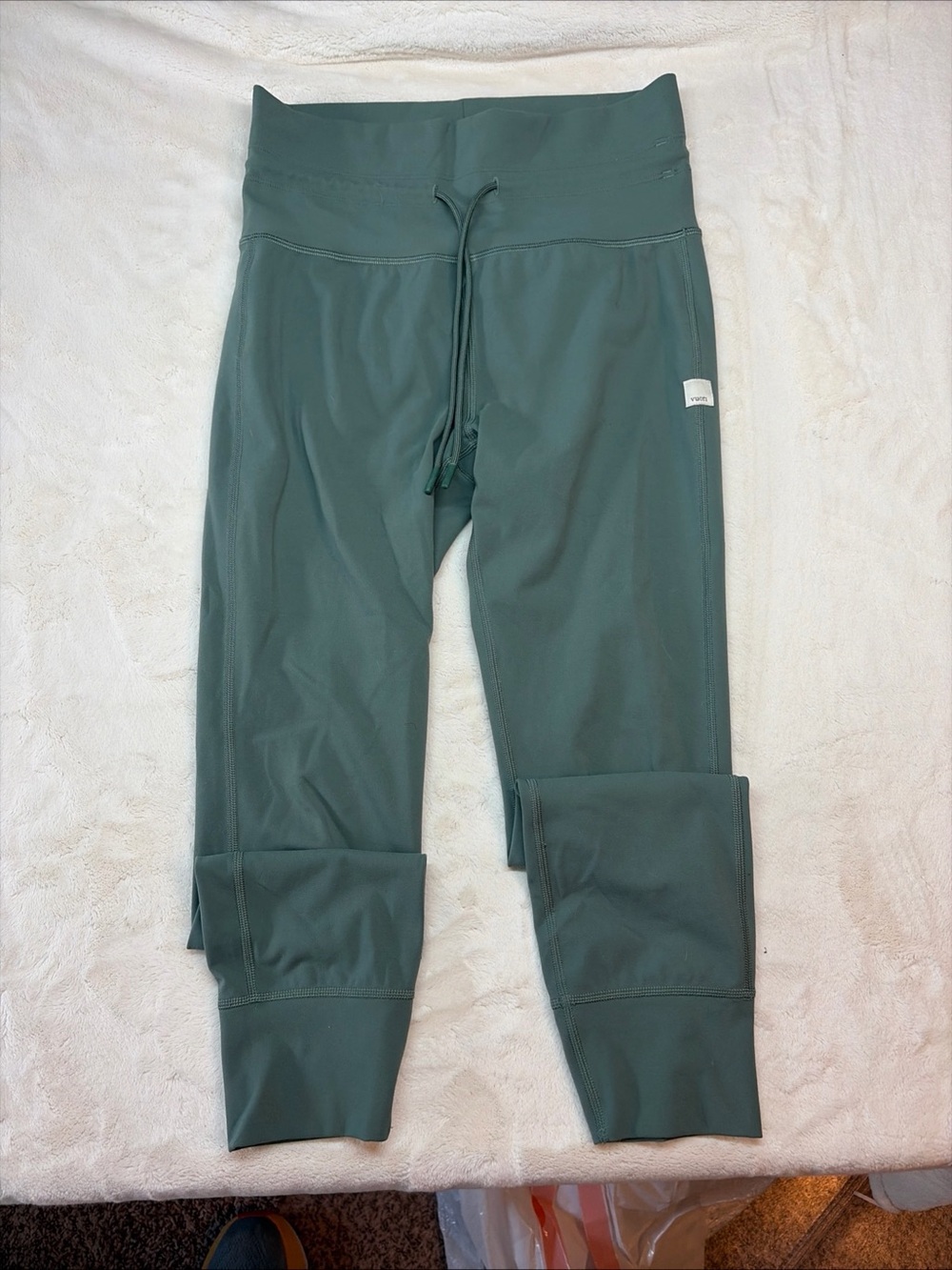 Vuori Daily Leggings Marsh Green High Rise Drawstring Waist Yoga Pants VW323S